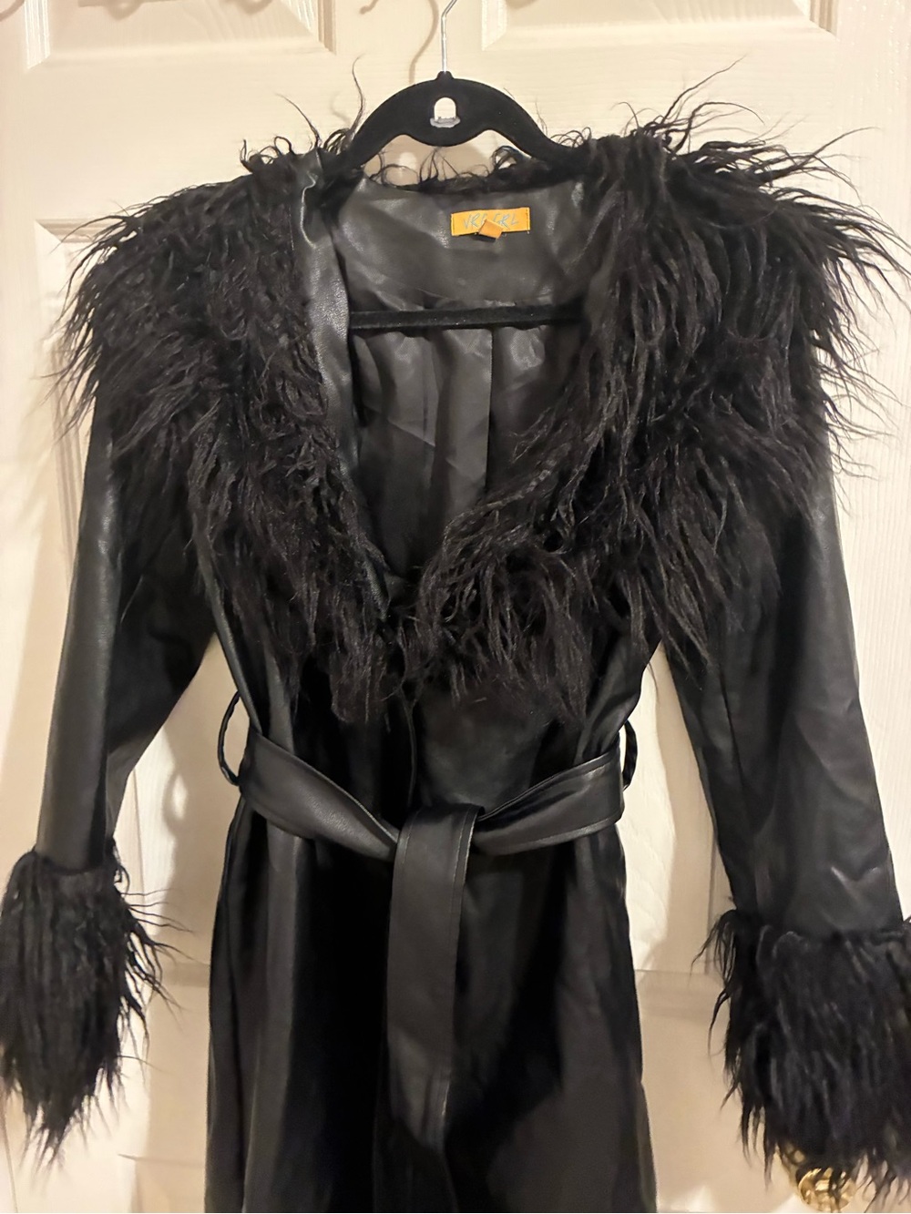 Verge Girl Almost Famous Faux fur jacket